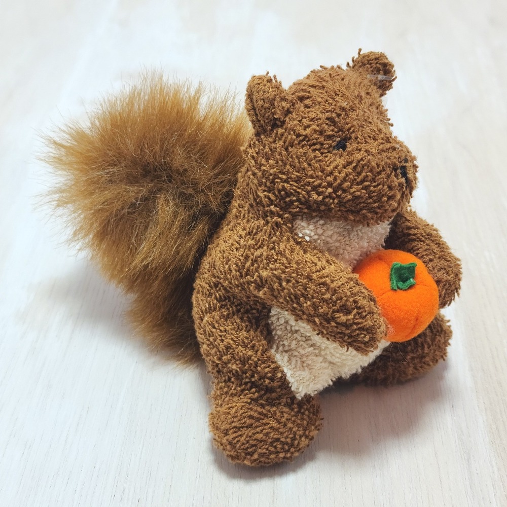 Vintage Russ Berrie Pickins Squirrel Plush Home Buddies Pumpkin Brown 4828 5"